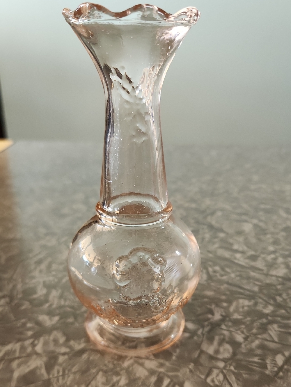 Source Unknown Pale Pink Ruffled Bud Vase